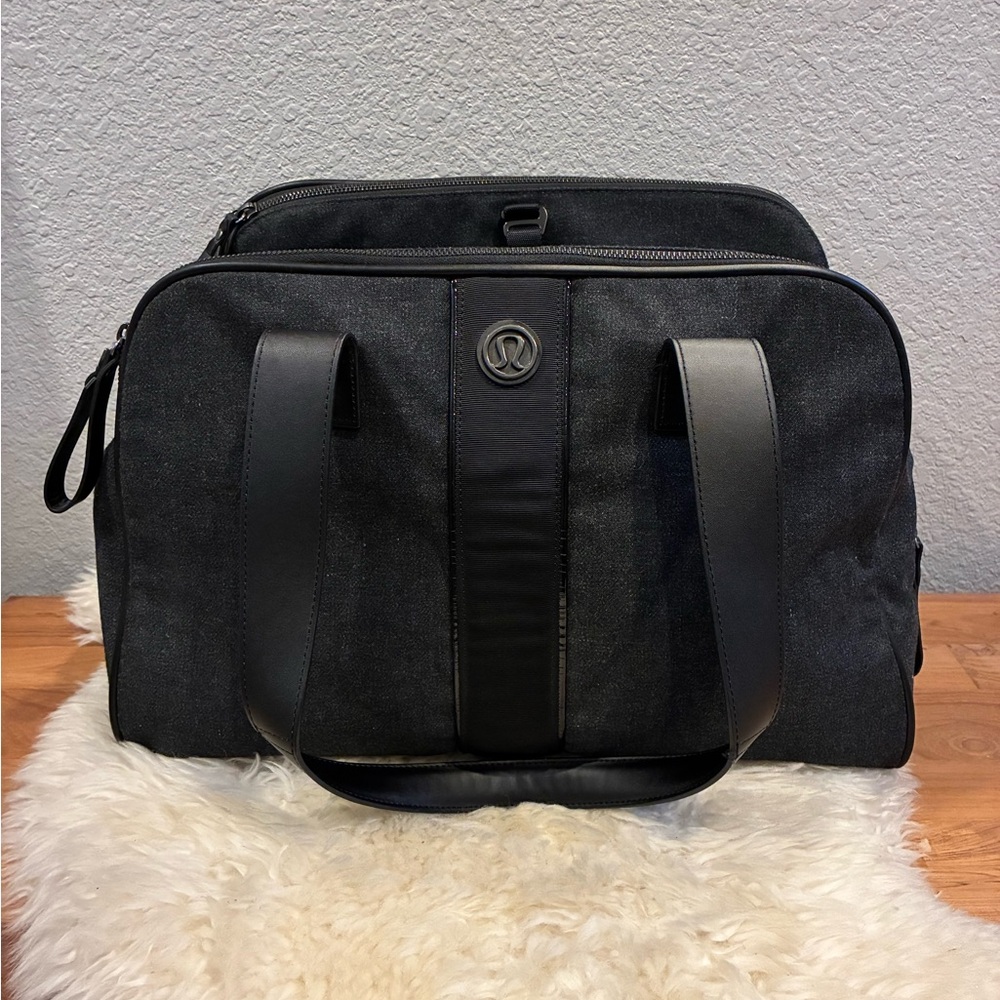 Lululemon Athletica Charcoal Black Tote